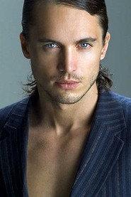 Raffaello Balzo as Walter in Dreams il calore dei sogni 