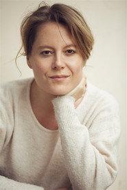 Alexandra Flandrin as Tracy (voice) in Blood Machines 2020