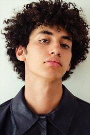 Sofian El Benaissati as Ibn Zamrak in The Builders of the Alhambra 2022
