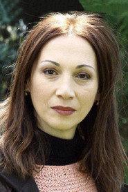 Anna Mihailou as in Apatate allilous 2000