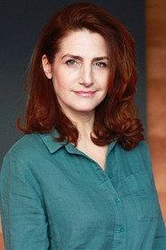 Marie Coulonjou as Jessica in Alice 2020