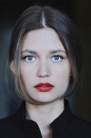 Amrei Haardt as Miriam in Rock My Heart 2017