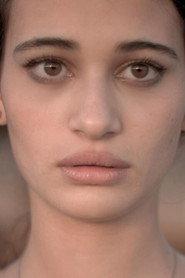 Noemi Medas as Antonia in Lasciami Andare