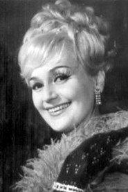 Marika Németh as Judit Szentirmay in Run to be Caught 1972