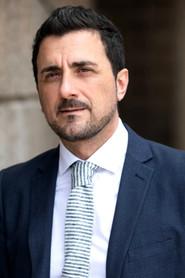 Antonio Brundu as Fonico in Un Natale con i fiocchi 2012
