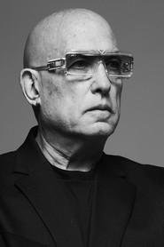 Mike Garson as Self - Musician in Ziggy Stardust and the Spiders from Mars 1983