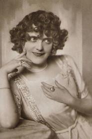 Rosa Porten as  in Land der Sehnsucht 1950