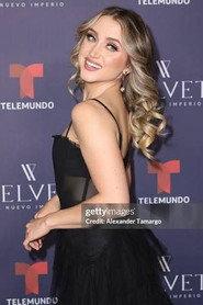 Gabriela Borges as Elena in Framed 2024