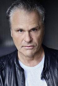 Christopher Gareisen as Marcel Labiche in Wenn du mich brauchst 2006