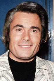Alain Barrière as Jo in Pas de panique 1966
