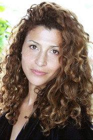 Natasha Estelle as Estelle Burns in Christmas in Rome 2019