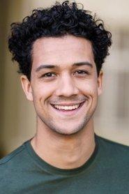 Rojan Juan Barani as Alejandro de la Plata in Vulkanherzen 
