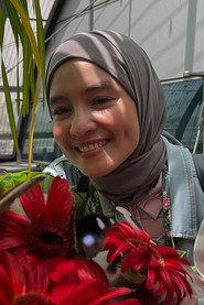 Intan Nuraini as Westi in Baik Baik Sayang 2011