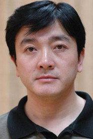 Shan Zenghong as  in Strange Encounters 1983