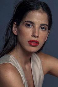 Candelaria Molfese as Belén in Swiping Love 2019