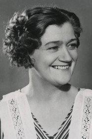 Bodil Ipsen as Elsa Bruun in The Golden Smile 1935