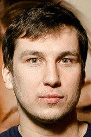 Roman Karimov as bartender in Inadequate People 2010