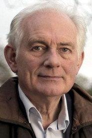 Dan Cruickshank as Himself in The Bridges That Built London 2012