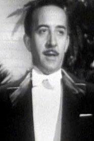 Miguel Pastor as Don Enrique in El duende de Jerez 1954