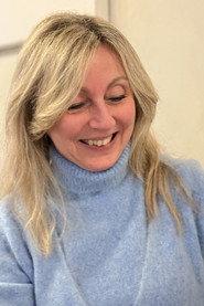Paola Beltrami as Nipote - Accompagnatrice in La Staffetta della Memoria 2026