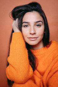 Vanessa Merenda as Amanda in The Party 2019