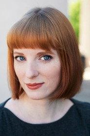 Victoria Fox as Susan in Finding Love in Mountain View 2020