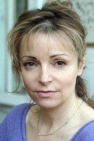 Marie Dauphin as La caissière France in La Voie de Laura 2005