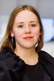 Sonja Nüganen as Linda (10 years) in Purge 2012