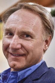 Dan Brown as Self in The Magic of the Diary of Anne Frank 2015