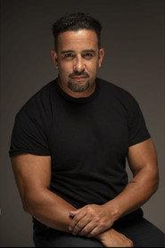 Gilberto Cruz Lasalle as Alex in Climax al Plato 