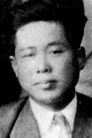 Ahn Jong-hwa as Yongju's brother Taedeuk in Dark light 1925