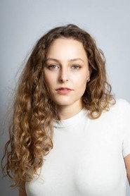 Kenley Swart as Lara Hattingh in Don't Forget Me 2020
