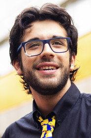 Eduardo Astun as Caçador in Cidade Dorme