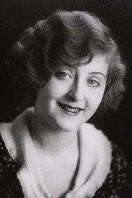 Iris Arlan as Fini in Immortal Melodies 1935