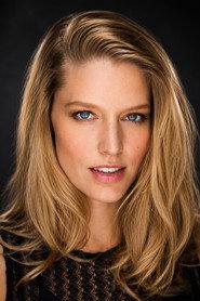 Sarah Brooks as Tanya Williams in 100 Days to Live 2019