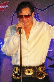 Mike Davis as Entertainer in Have You Seen Me 2022