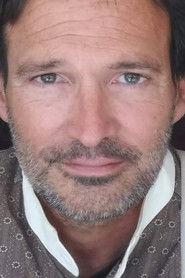 James Seaman as Louie in Girl Lost 2018