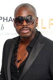 Ben Ofoedu as Self in Daz's Eurovision 2006