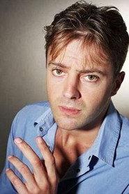 Anton Zwijsen as Hank in True Love 2017