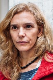 Maria Skoula as Ioanna in The Surface of Things 2017