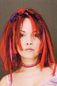 Dominique Davalos as Kim in Stump The Band 2006