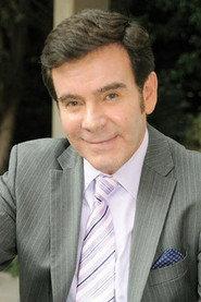 Guillermo Capetillo as in Frontera 1980