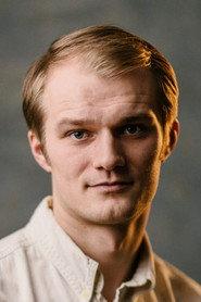 Sigurður Ingvarsson as Jonas in Touch 2024