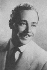 Silvio Caldas as Themself in Hello, Hello, Brazil! 1935
