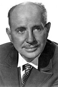 Percy Waram as Inspector Prentice in Ministry of Fear 1944