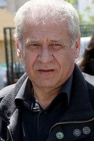 Spyros Ioannou as Giorgos Mavridis in Fylakes anilikon 1982