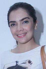 Nova Soraya as Alanda's mother in Offering 2018
