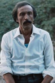 Roberto Corcione as Padre di Anna in For Your Love 2015