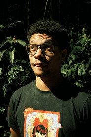 Rafael Luzia as Nerd in O Enigma do Concurso 2024