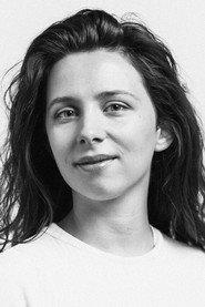 Loïs Dols de Jong as Granddaughter Quist in The Discovery of Heaven 2001